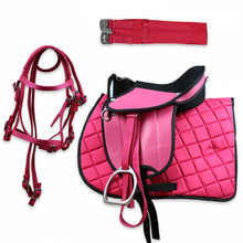 Load image into Gallery viewer, Horses Mini Saddle set
