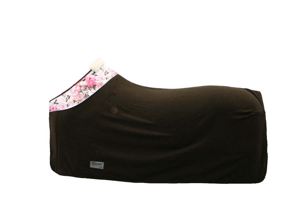 EQ Wild rose sweat blanket