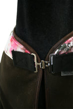 Load image into Gallery viewer, EQ Wild rose sweat blanket
