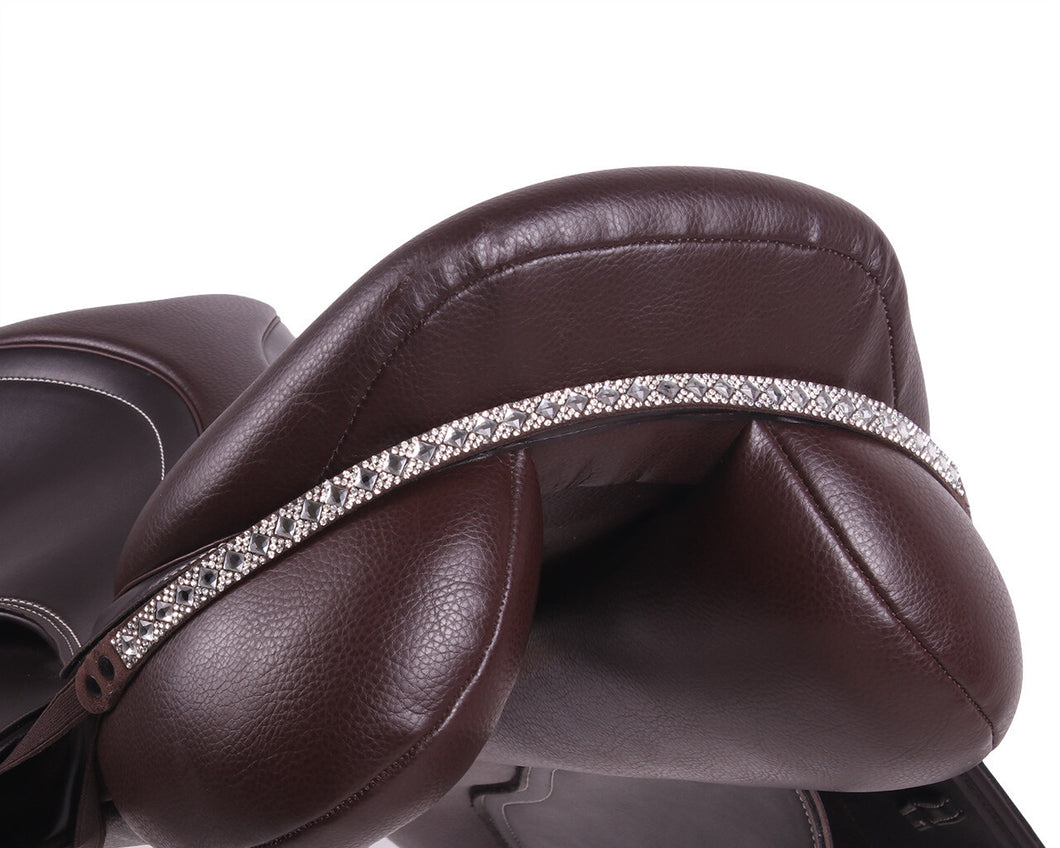 Saddle jewellery for brown leather