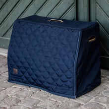 Load image into Gallery viewer, Kentucky Grooming Deluxe Show Grooming box cover
