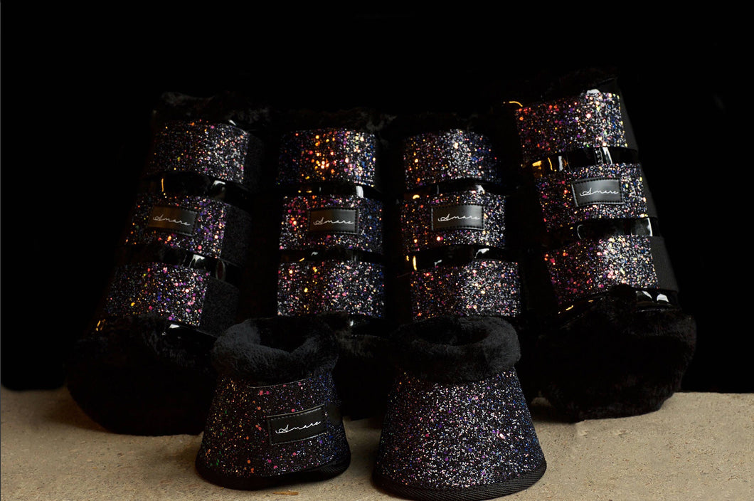 Amare Black opium boots set