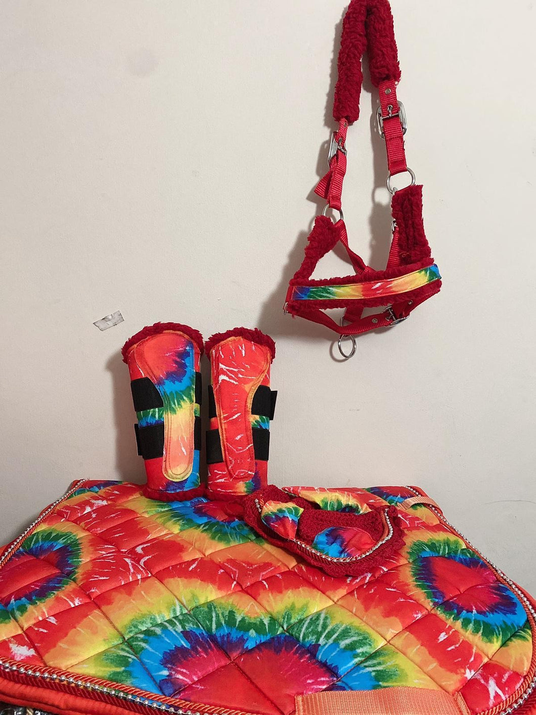 Rainbow saddle pad set