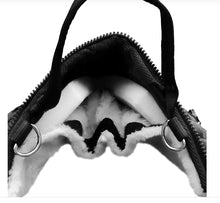 Load image into Gallery viewer, GR synthetic Fur saddle
