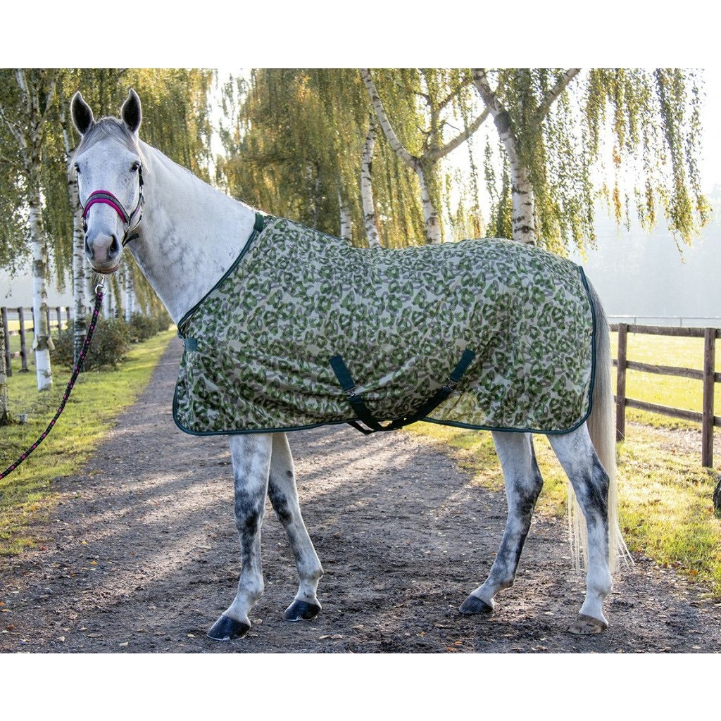 Hkm survival fly rug