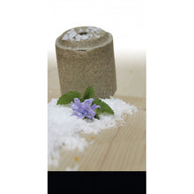 Load image into Gallery viewer, OFFICINALIS® “Lollyroll” salt block
